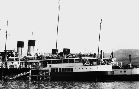 TS Queen Mary II and PS Waverley at Tighnabruich in 1966 (Richard Orr collection)